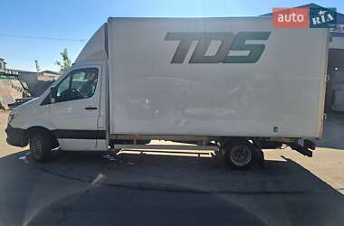 Грузовой фургон Mercedes-Benz Sprinter 2015 в 