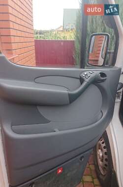 Микроавтобус Mercedes-Benz Sprinter 2004 в 