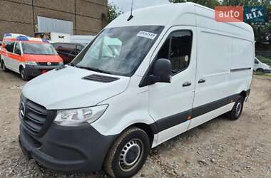 Грузовой фургон Mercedes-Benz Sprinter 2021 в 