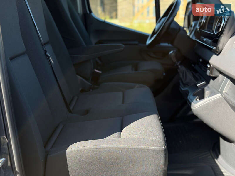 Вантажний фургон Mercedes-Benz Sprinter 2022 в Луцьку фото 38 Вантажний фургон Mercedes-Benz Sprinter 2022 в Луцьку