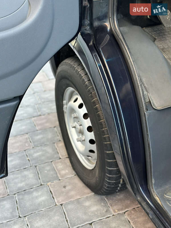 Грузовой фургон Mercedes-Benz Sprinter 2005 в Ивано-Франковске