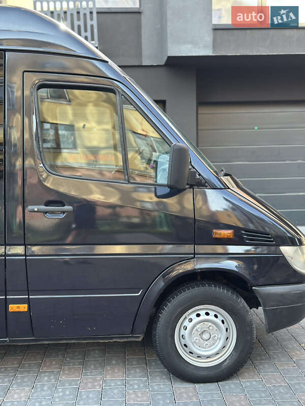 Грузовой фургон Mercedes-Benz Sprinter 2005 в Ивано-Франковске