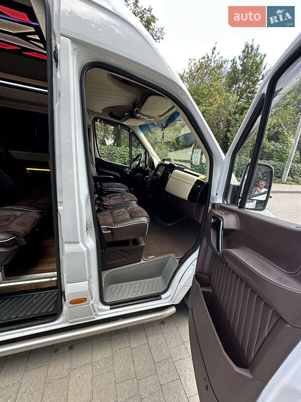 Микроавтобус Mercedes-Benz Sprinter 2017 в Городке