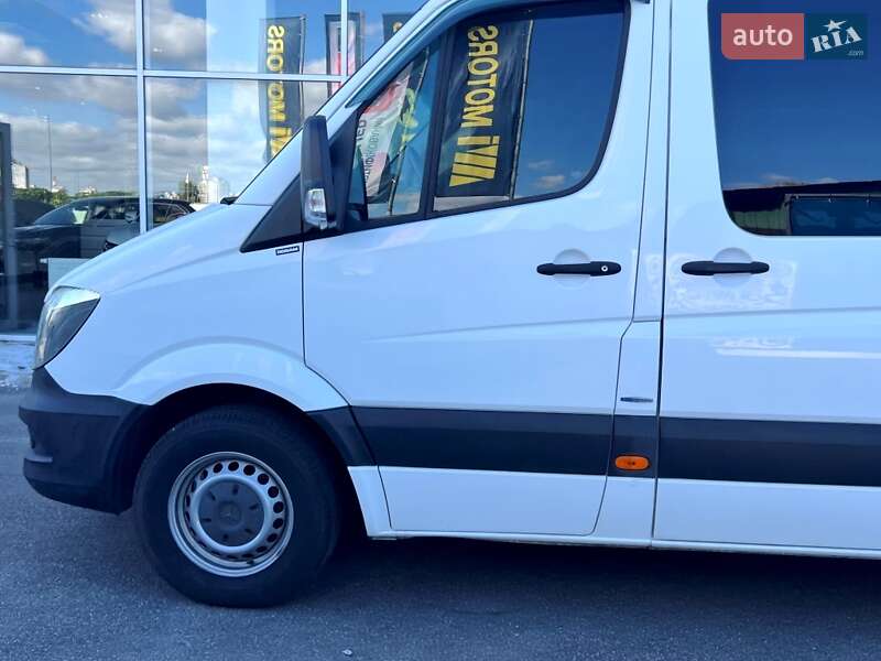 Микроавтобус Mercedes-Benz Sprinter 2016 в Киеве