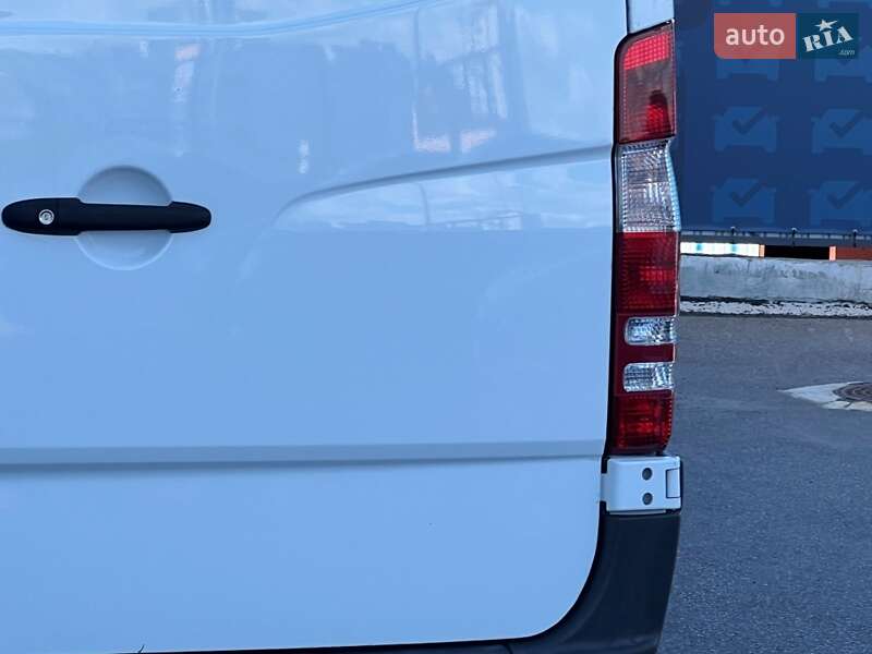 Микроавтобус Mercedes-Benz Sprinter 2016 в Киеве