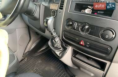Грузовой фургон Mercedes-Benz Sprinter 2010 в 