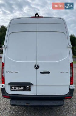 Грузопассажирский фургон Mercedes-Benz Sprinter 2023 в 