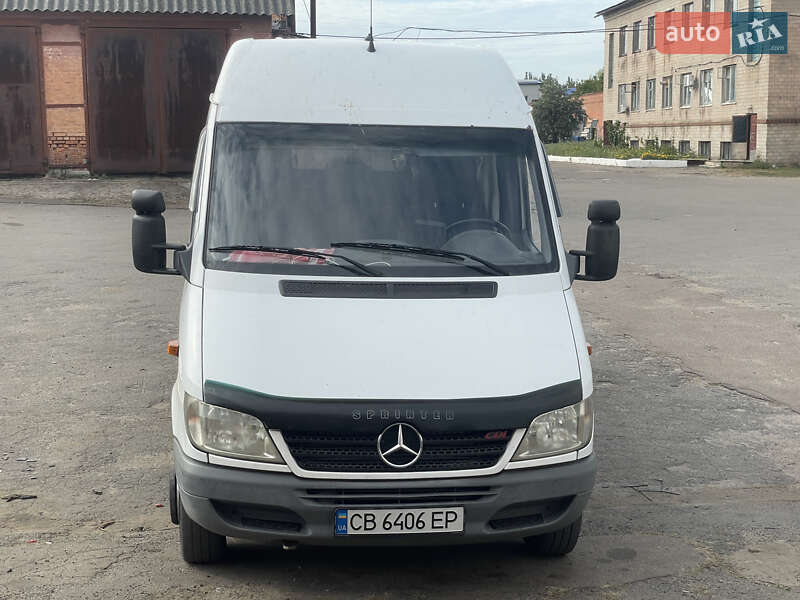 Mercedes-Benz Sprinter 2006