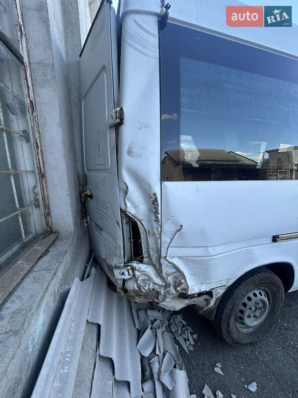 Микроавтобус Mercedes-Benz Sprinter 2001 в Измаиле