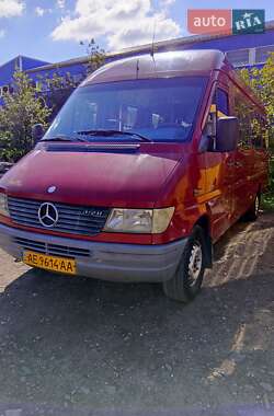 Міський автобус Mercedes-Benz Sprinter 2000 в Кривому Розі