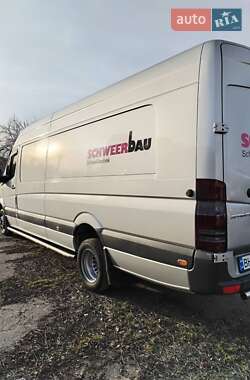 Грузовой фургон Mercedes-Benz Sprinter 2015 в 