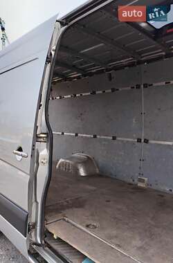 Грузовой фургон Mercedes-Benz Sprinter 2015 в 