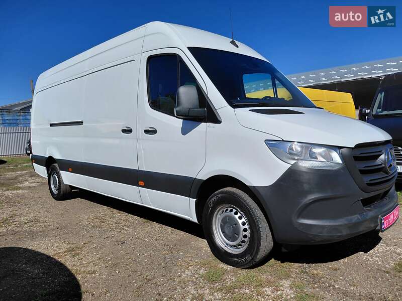 Грузовой фургон Mercedes-Benz Sprinter 2021 в Ивано-Франковске