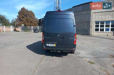 Грузовой фургон Mercedes-Benz Sprinter 2021 в 