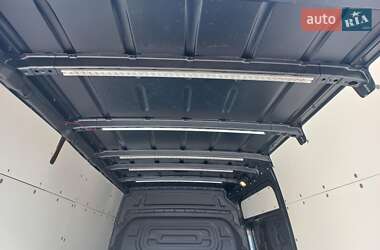 Грузовой фургон Mercedes-Benz Sprinter 2021 в 