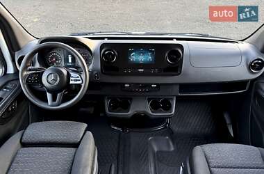 Тентованый Mercedes-Benz Sprinter 2022 в 