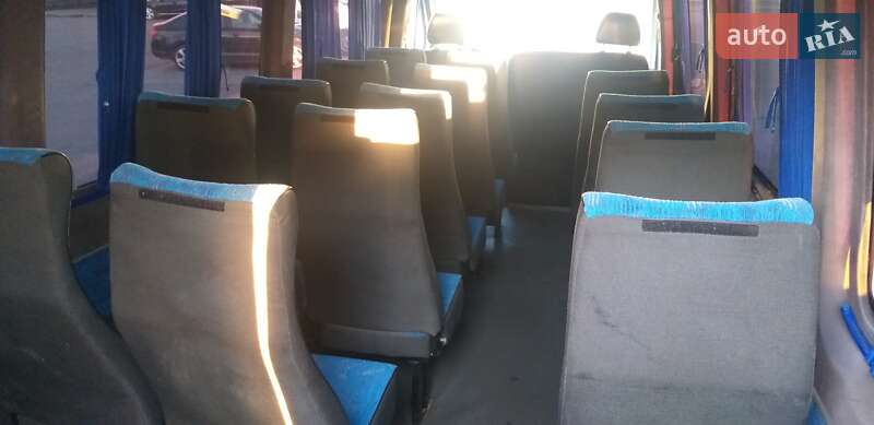 Микроавтобус Mercedes-Benz Sprinter 2011 в Сваляве
