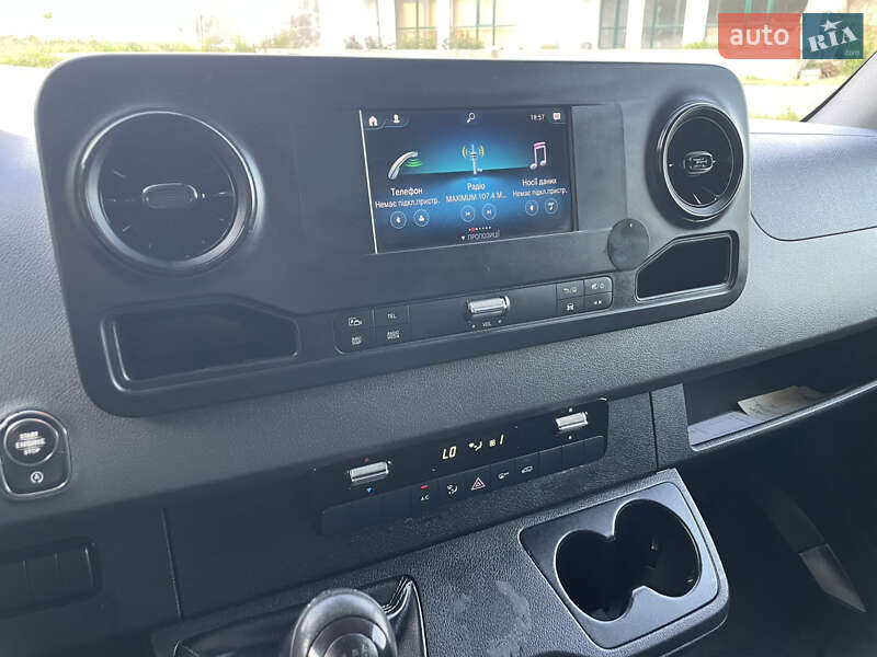 Вантажний фургон Mercedes-Benz Sprinter 2019 в Одесі