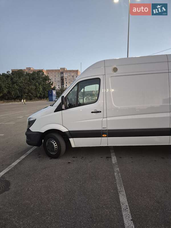 Грузовой фургон Mercedes-Benz Sprinter 2015 в Харькове