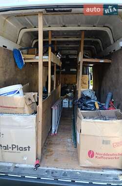 Грузовой фургон Mercedes-Benz Sprinter 2005 в 
