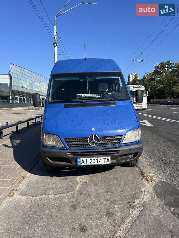 Микроавтобус Mercedes-Benz Sprinter 2002 в Киеве