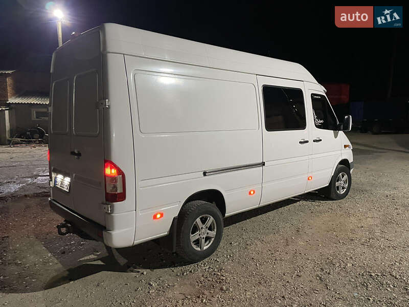 Грузовой фургон Mercedes-Benz Sprinter 2001 в Ярмолинцах