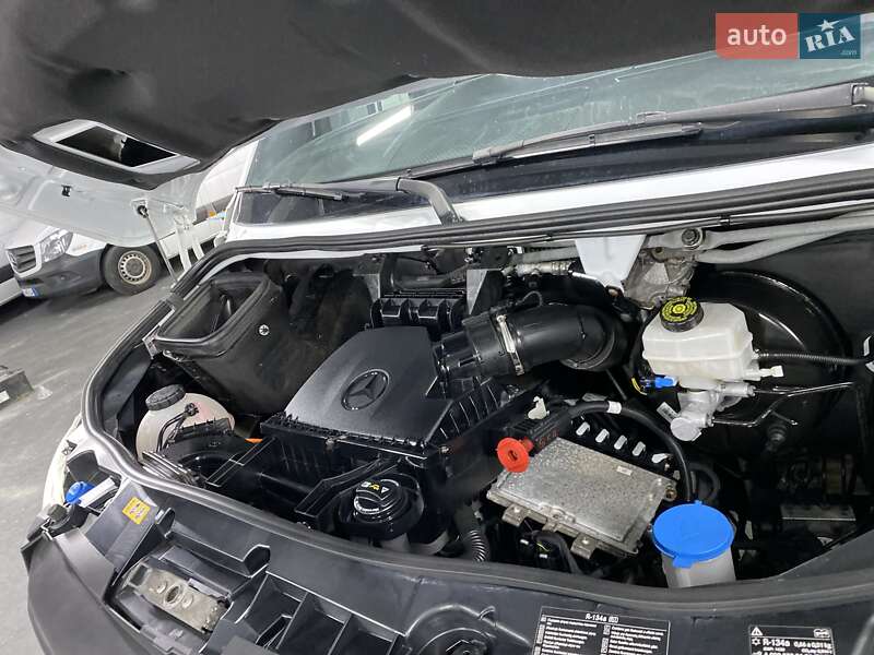 Грузовой фургон Mercedes-Benz Sprinter 2021 в Хусте