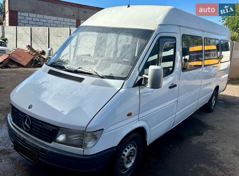 Микроавтобус Mercedes-Benz Sprinter 1997 в 