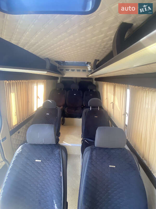 Микроавтобус Mercedes-Benz Sprinter 2006 в Кривом Роге