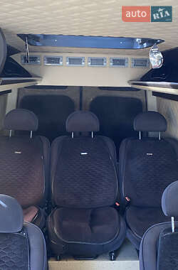 Микроавтобус Mercedes-Benz Sprinter 2006 в  фото 16 Микроавтобус Mercedes-Benz Sprinter 2006 в