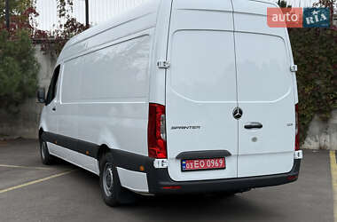 Грузовой фургон Mercedes-Benz Sprinter 2021 в 