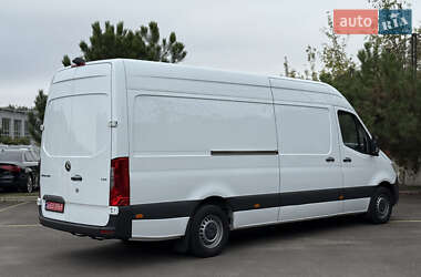 Грузовой фургон Mercedes-Benz Sprinter 2021 в 