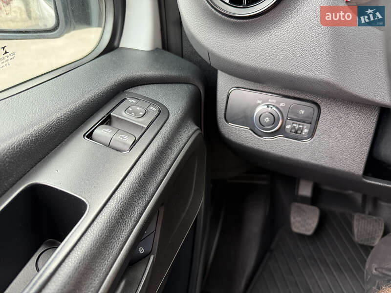 Вантажний фургон Mercedes-Benz Sprinter 2021 в Рівному