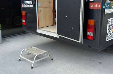 Грузовой фургон Mercedes-Benz Sprinter 2005 в 