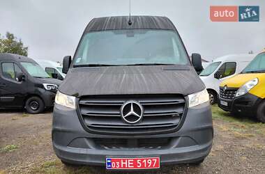 Грузовой фургон Mercedes-Benz Sprinter 2021 в 