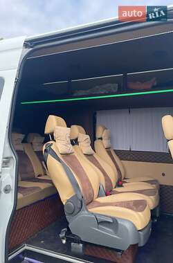 Микроавтобус Mercedes-Benz Sprinter 2017 в 
