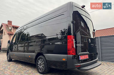 Грузовой фургон Mercedes-Benz Sprinter 2020 в 