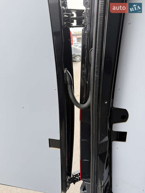 Грузовой фургон Mercedes-Benz Sprinter 2020 в Луцке фото 18 Грузовой фургон Mercedes-Benz Sprinter 2020 в Луцке