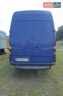 Грузовой фургон Mercedes-Benz Sprinter 2012 в 