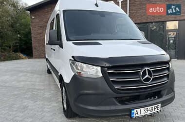 Микроавтобус Mercedes-Benz Sprinter 2019 в  фото 22 Микроавтобус Mercedes-Benz Sprinter 2019 в