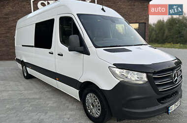 Микроавтобус Mercedes-Benz Sprinter 2019 в  фото 62 Микроавтобус Mercedes-Benz Sprinter 2019 в