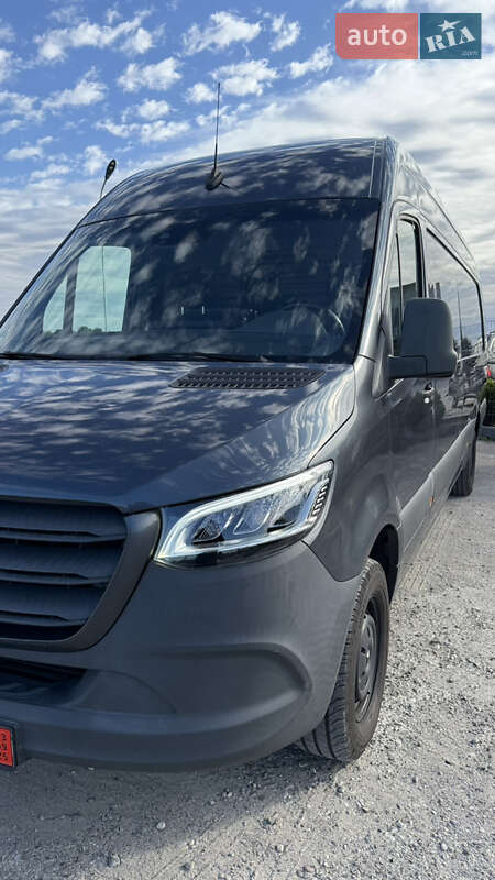 Грузовой фургон Mercedes-Benz Sprinter 2019 в Черновцах