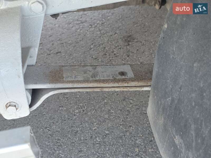 Тентований Mercedes-Benz Sprinter 2005 в Тернополі