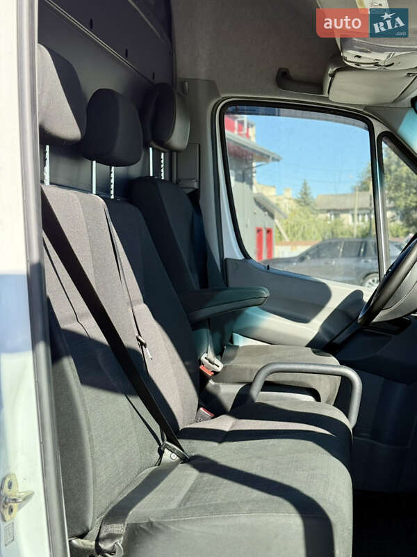 Грузовой фургон Mercedes-Benz Sprinter 2016 в Ковеле