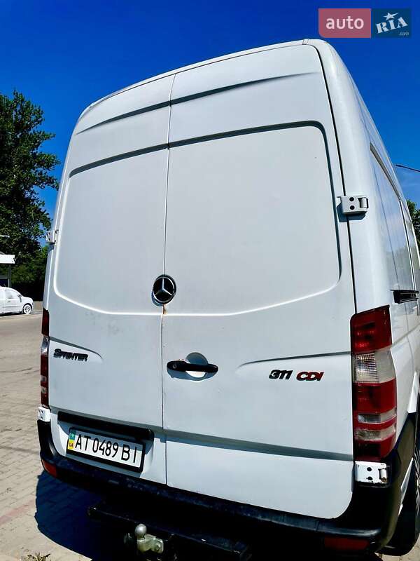 Грузовой фургон Mercedes-Benz Sprinter 2007 в Ивано-Франковске
