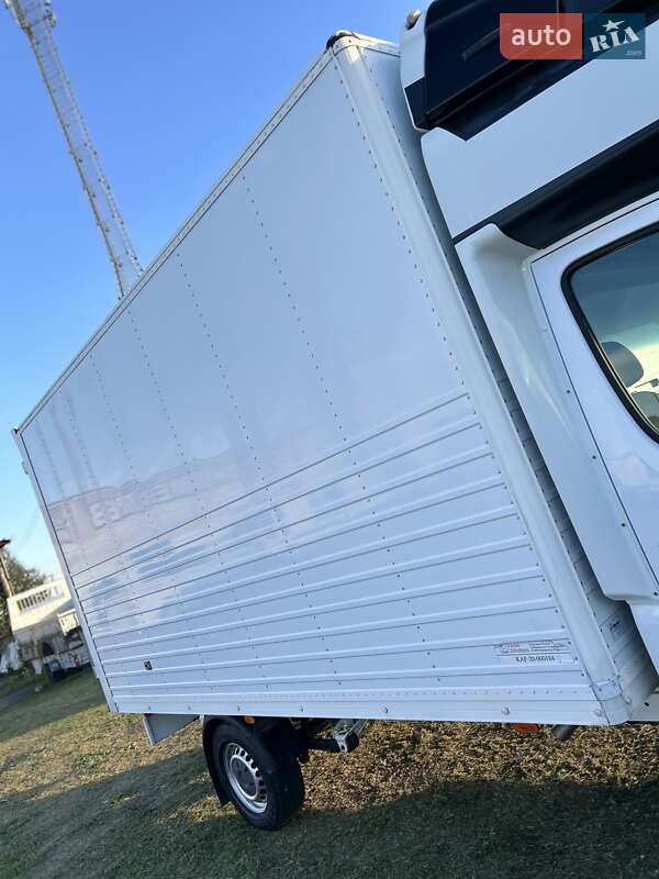 Грузовой фургон Mercedes-Benz Sprinter 2018 в Стрые