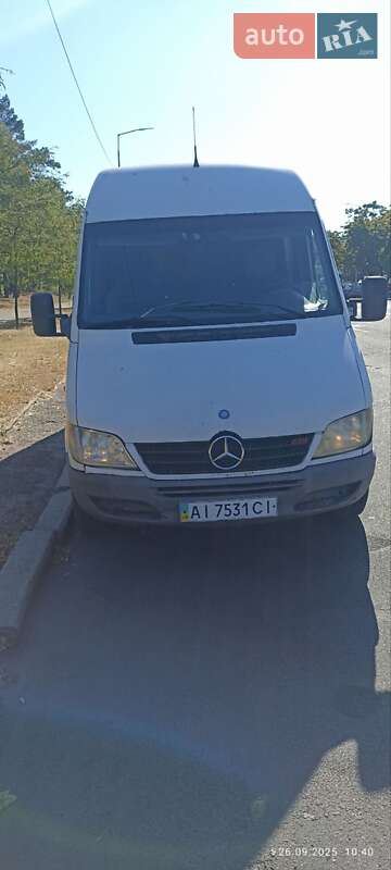 Mercedes-Benz Sprinter 2005