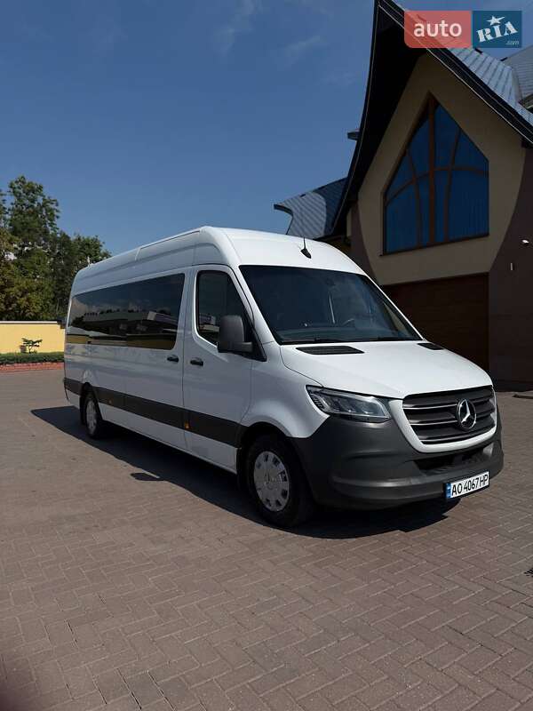 Микроавтобус Mercedes-Benz Sprinter 2019 в Виноградове