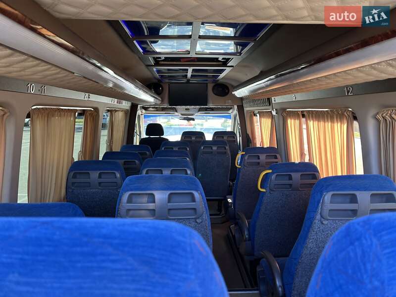 Другие автобусы Mercedes-Benz Sprinter 2012 в Киеве