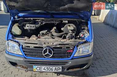 Грузовой фургон Mercedes-Benz Sprinter 2001 в 
